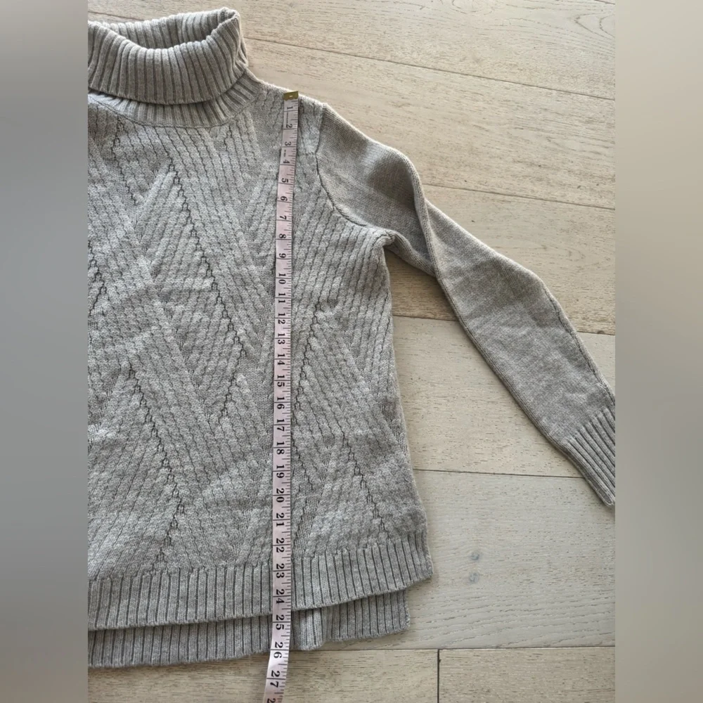Vince Traveling Rib Turtleneck merino alpaca camel Large almondine